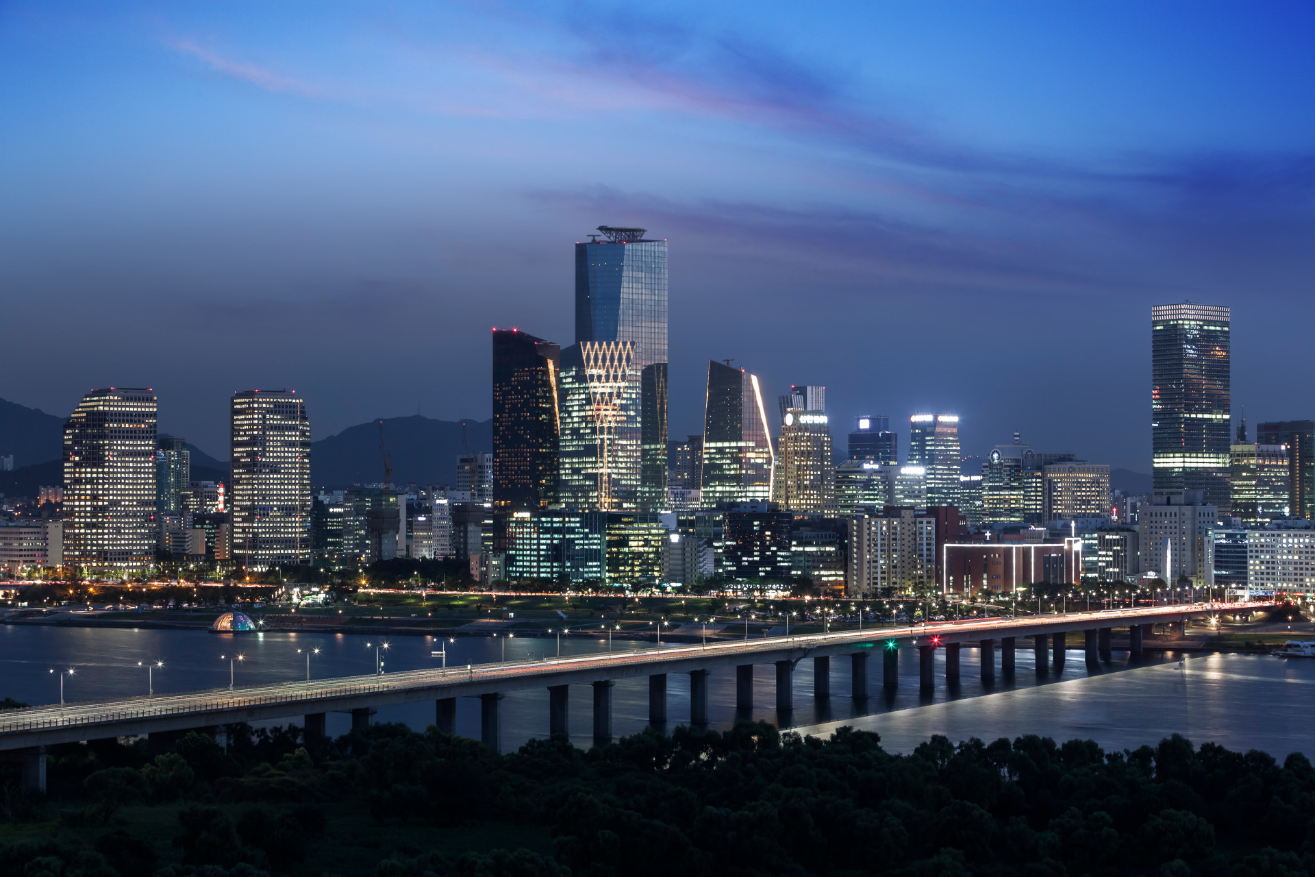 메인 비주얼 이미지