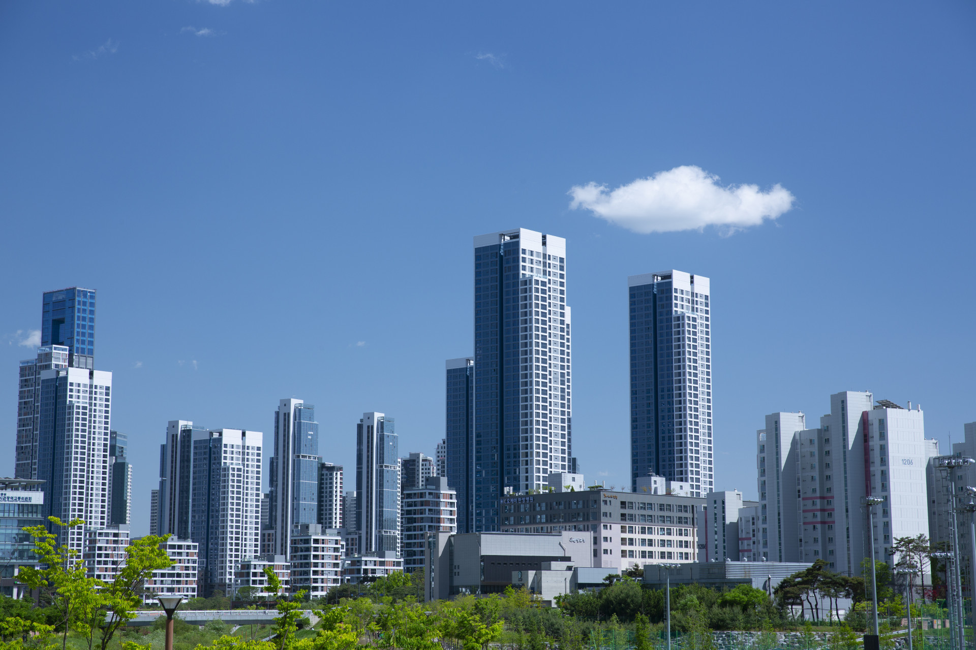 메인 비주얼 이미지